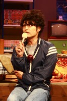 庵野ヒデアキ役の安田顕。