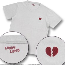 「ジョジョの奇妙なパイル地T-シャツ」ジャン・ピエール・ポルナレフモデル。(C)荒木飛呂彦&LUCKY LAND COMMUNICATIONS/集英社・ジョジョの奇妙な冒険SC製作委員会