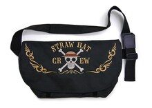 「麦わらの一味刺繍メッセンジャーバッグ」(c)尾田栄一郎／集英社・フジテレビ・東映アニメーション