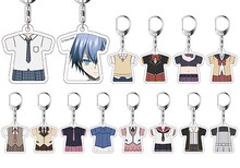 「悪魔のリドル展」で販売される「制服チャーム」。(c)高河ゆん・南方純／KADOKAWA刊／「悪魔のリドル」製作委員会