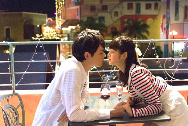 「イタズラなKiss2～Love in OKINAWA」の場面写真。(c)多田かおる／ミナトプロ・エムズ (c)「イタズラなＫｉｓｓ２～Love in TOKYO」製作委員会