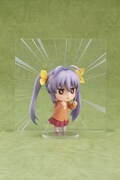 「集中線プレート」を重ねた「ねんどろいど 宮内れんげ」。(c)2013 あっと・株式会社KADOKAWA メディアファクトリー刊／旭丘分校管理組合