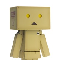 「よつばと！マシーネンダンボー #002 Ma.K.BOX」(c)KIYOHIKO AZUMA/YOTUBA SUTAZIO(c)Kow Yokoyama 2014