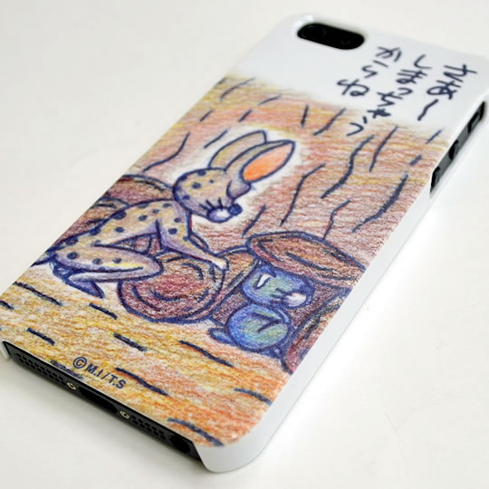 iPhoneカバー（1944円）