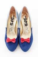 「江戸川コナンモデルパンプス」(c)青山剛昌/小学館・読売テレビ・TMS 1996