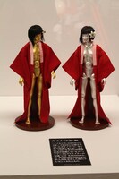 「ガイノイド金・銀」。DVDコレクターズBOXに収納されていたガイノイドに、金と銀の箔押しをした一点ものだ。