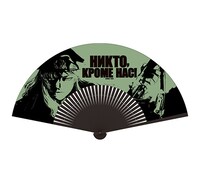 空挺軍のスローガンがプリントされた「バラライカ'sファン」。