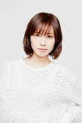 吉野役の戸田恵梨香。