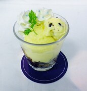 キュアメイドカフェの「怠惰パフェ」。(c)TanakaStrike