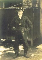 葛西りいちの祖父・安男の写真。