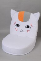 応募者全員サービスのニャンコ先生座椅子。