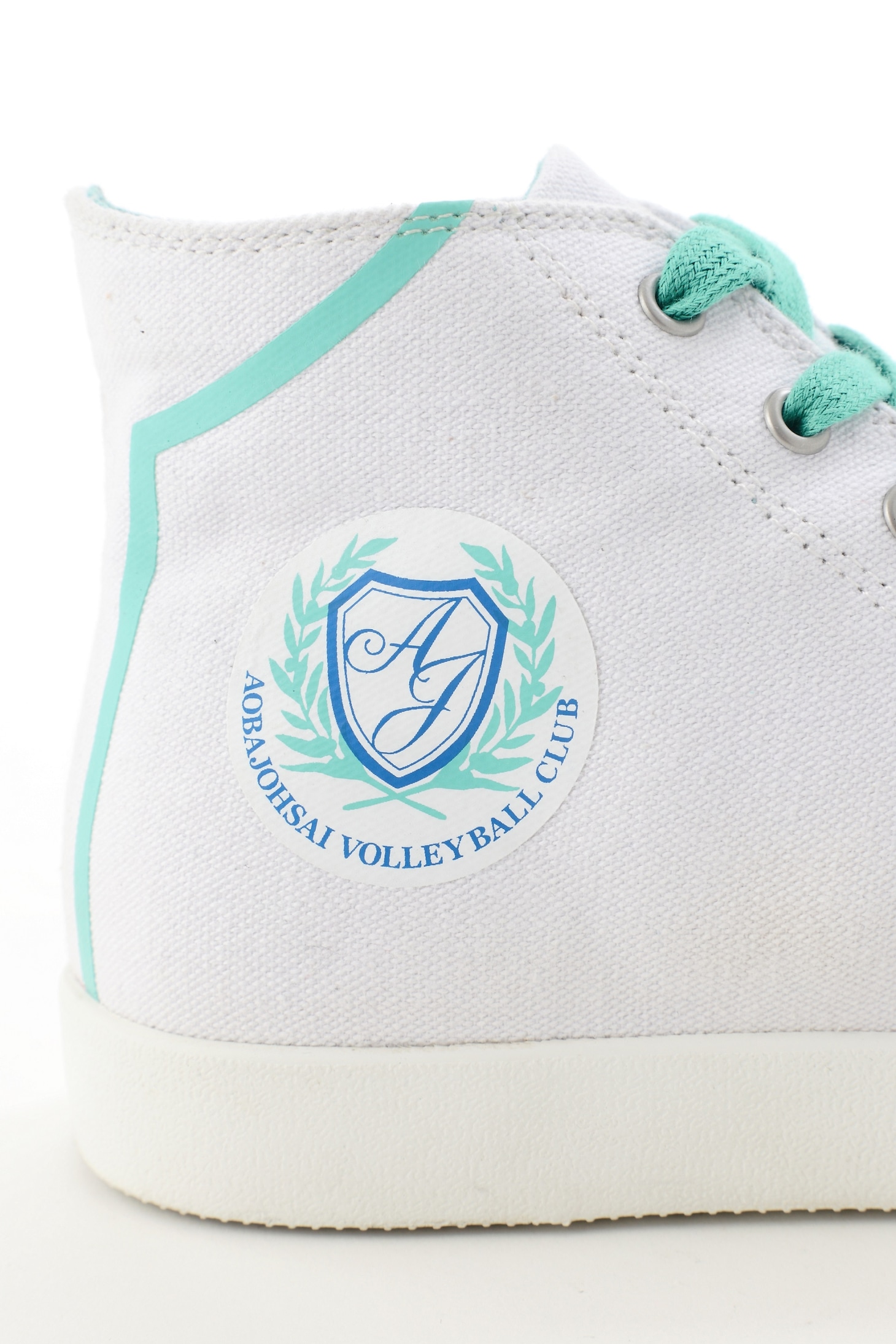 「ハイキュー!!青葉城西高校ユニフォームモデルスニーカー」(c)古舘春一/集英社・「ハイキュー!!」製作委員会・MBS