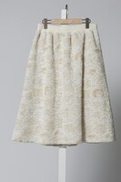 「夢いっぱいラメジャガード」1万8360円。