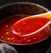 「男の旨辛つけ麺　焼豚炙りました」