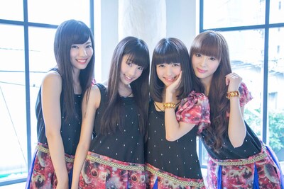 夢みるアドレセンスの小林玲、志田友美、荻野可鈴、山田朱莉。