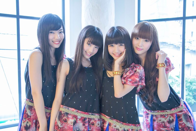 夢みるアドレセンスの小林玲、志田友美、荻野可鈴、山田朱莉。