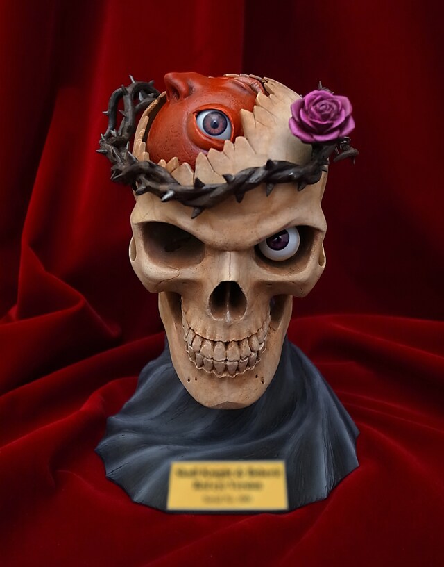 「Skull Knight & Beherit ブラウンアイ・バージョン」(c)三浦建太郎(スタジオ我画)/白泉社