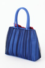 「江戸川コナンモデルハンドバッグ」(c)青山剛昌/小学館・読売テレビ・TMS 1996