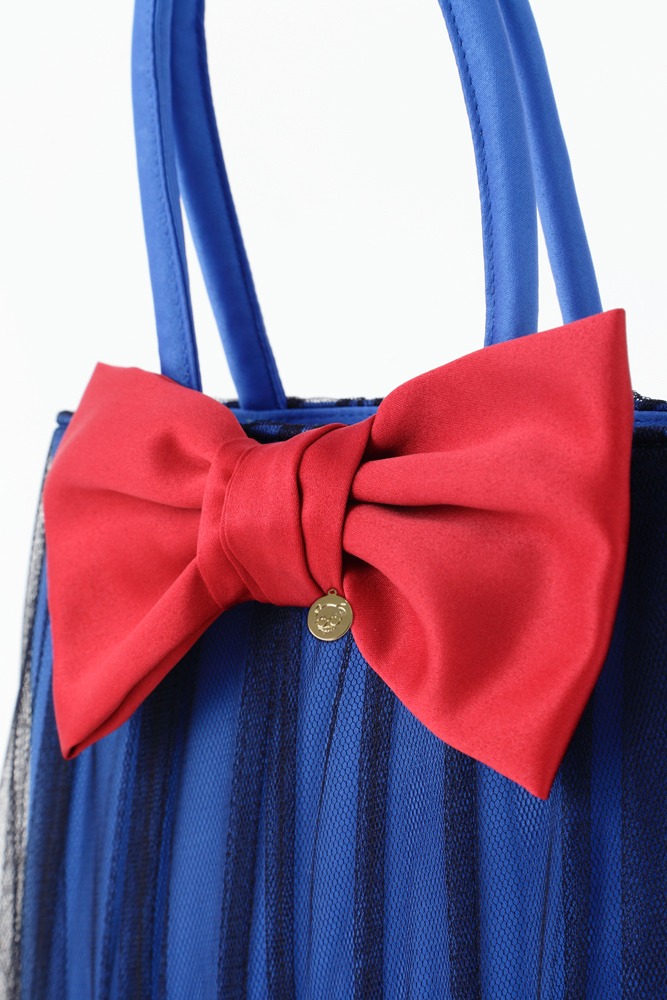 「江戸川コナンモデルハンドバッグ」(c)青山剛昌/小学館・読売テレビ・TMS 1996