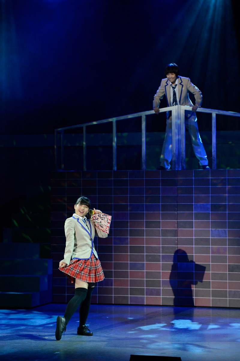 「AKB49～恋愛禁止条例～」ゲネプロの様子。 (c)元麻布ファクトリー・宮島礼史／講談社 (c)AKS