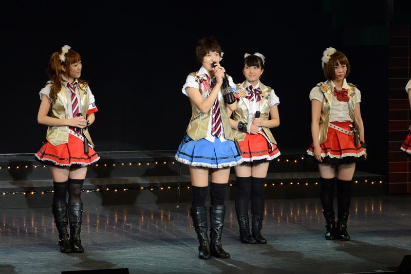 「AKB49～恋愛禁止条例～」ゲネプロの様子。 (c)元麻布ファクトリー・宮島礼史／講談社 (c)AKS