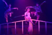 「AKB49～恋愛禁止条例～」ゲネプロの様子。 (c)元麻布ファクトリー・宮島礼史／講談社 (c)AKS