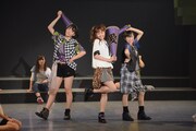 「AKB49～恋愛禁止条例～」ゲネプロの様子。 (c)元麻布ファクトリー・宮島礼史／講談社 (c)AKS