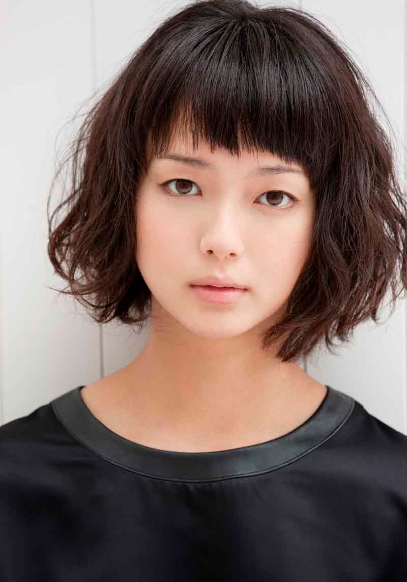 梅宮志乃役を演じる多部未華子。