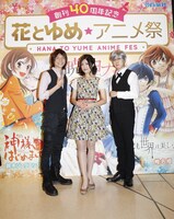 （左から）島崎信長、前田玲奈、杉田智和。