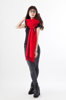 「エドワード・エルリックストール&ストールピン」の着用例。(c)Hiromu Arakawa/SQUARE ENIX