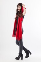 「エドワード・エルリックストール&ストールピン」の着用例。(c)Hiromu Arakawa/SQUARE ENIX