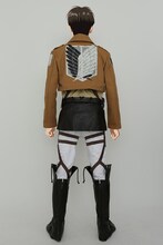 「調査兵団コスチュームセット エレンver.」(c)諫山創・講談社／「進撃の巨人」製作委員会