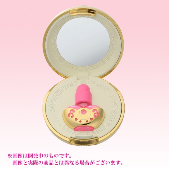 「変身ブローチミラーケース」(c) 武内直子・PNP・東映アニメーション (c) Naoko Takeuchi