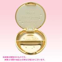 「変身ブローチミラーケース」(c) 武内直子・PNP・東映アニメーション (c) Naoko Takeuchi