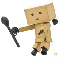 「マシーネンダンボー #004 ノーマル（よつばセット）」(c)Kow Yokoyama 2015   (c)KIYOHIKO AZUMA/YOTUBA SUTAZIO