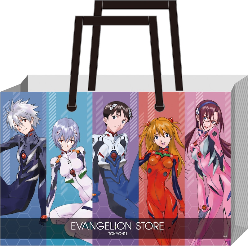 5000円以上の買い物をした人にプレゼントされる特製ショッパー。(c)カラー