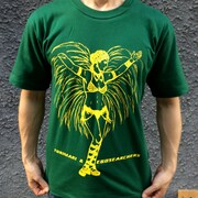 とりマリ＆エゴサーチャーズのTシャツ。