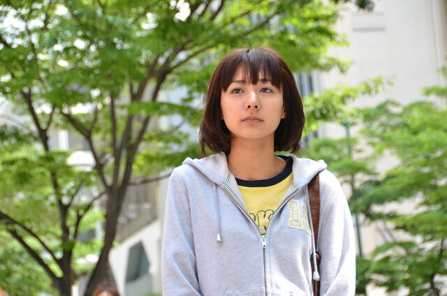 ドラマ＆映画「神戸在住」にて、藤本泉演じる辰木桂。