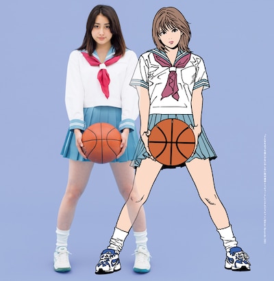 グラビアページより。 (c)小学館・週刊ビッグコミックスピリッツ