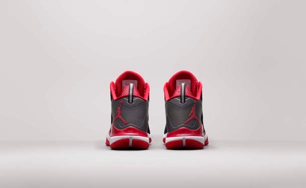 「ジョーダン スーパーフライ 3 × スラムダンク」