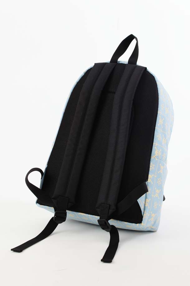 「ONE PIECE総柄デイバッグ」(c)尾田栄一郎／集英社・フジテレビ・東映アニメーション