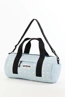 「ONE PIECE総柄ドラムボストンバッグ」(c)尾田栄一郎／集英社・フジテレビ・東映アニメーション