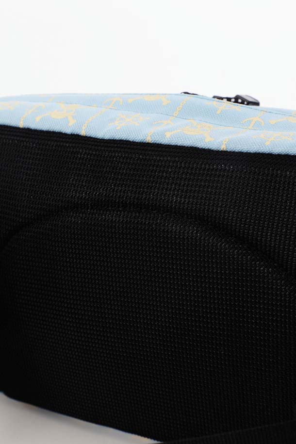 「ONE PIECE総柄ヒップバッグ」(c)尾田栄一郎／集英社・フジテレビ・東映アニメーション