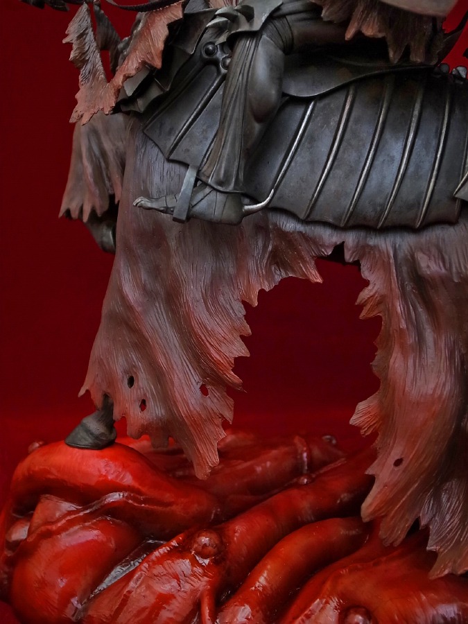 「Skull Knight 2014Ver. 限定II」（C）三浦建太郎(スタジオ我画)/白泉社