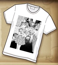 伊藤潤二が描いたジュペッタのイラストはTシャツ化され、100名にプレゼントされる。応募は10月24日より受け付け開始。illust:Junji Ito (c)2014 Pokémon. ©1995-2014 Nintendo/Creatures Inc. /GAME FREAK inc.