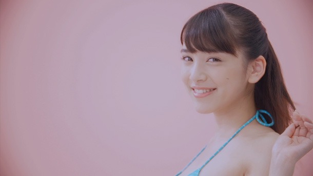 「【衝撃動画】ぷるるんしたら、さようなら。」の場面写真。