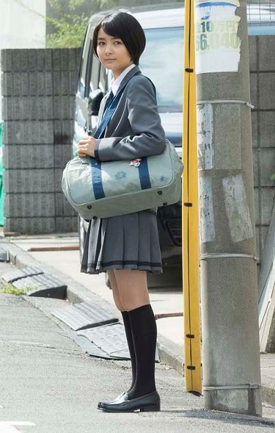 斎藤綾香に扮した葵わかな。(c)2015松井優征／集英社・映画「暗殺教室」製作委員会