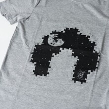 「小山宙哉 official store」で販売中のTシャツ。