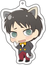 ガラポン屋台「心臓を捧げよ！調査兵団ガラポン」景品のアクリルキーホルダー。(c)諫山創・講談社/「進撃の巨人」製作委員会 (c)NAMCO LTD.