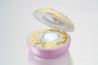 「PROPLICA クリスタルスター」(c)武内直子・PNP・東映アニメーション ※画像はすべてイメージ。